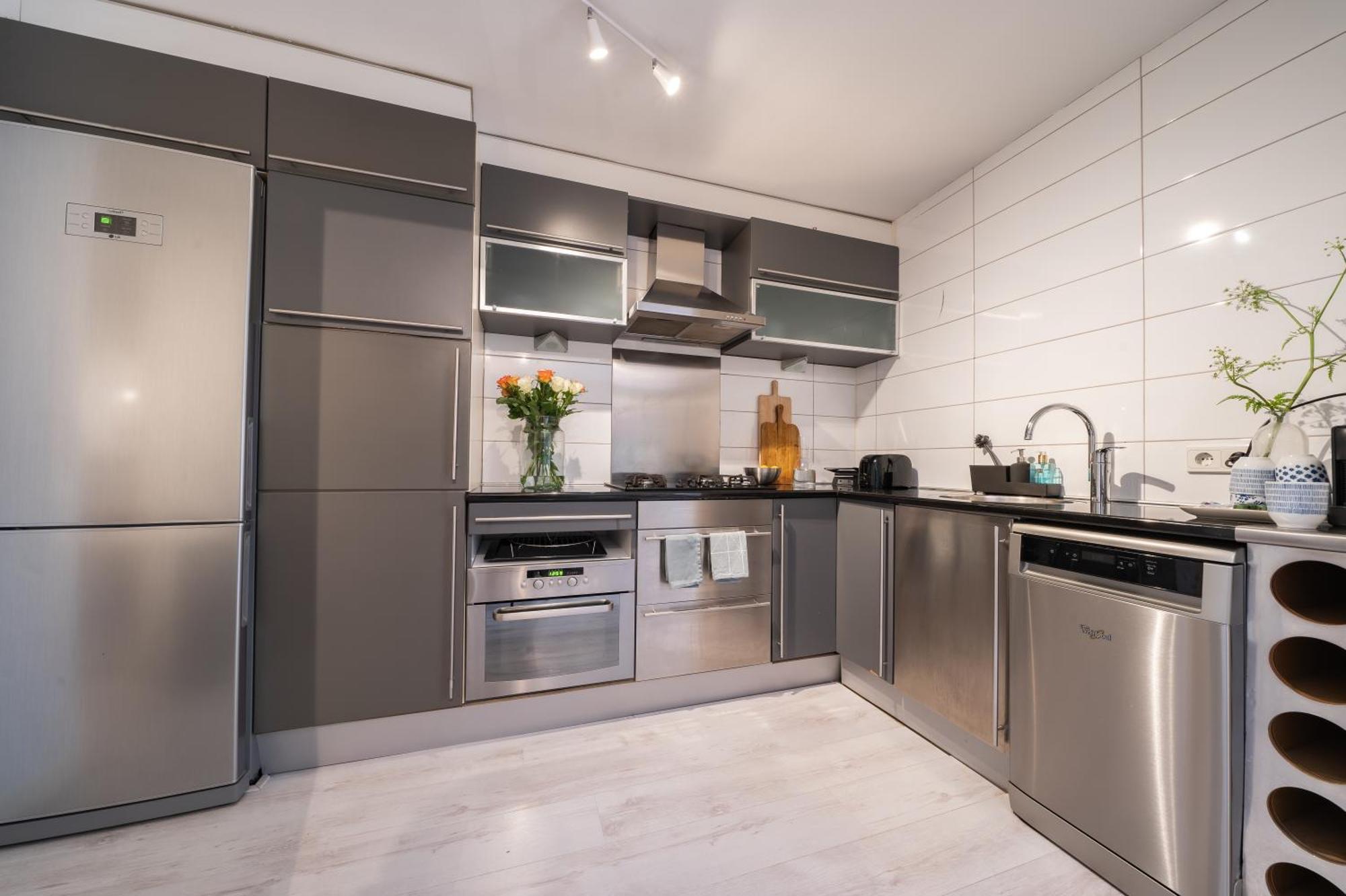 Hello Noordwijk - Souterrain Hoogwakersbosstraat 6 Lägenhet Exteriör bild