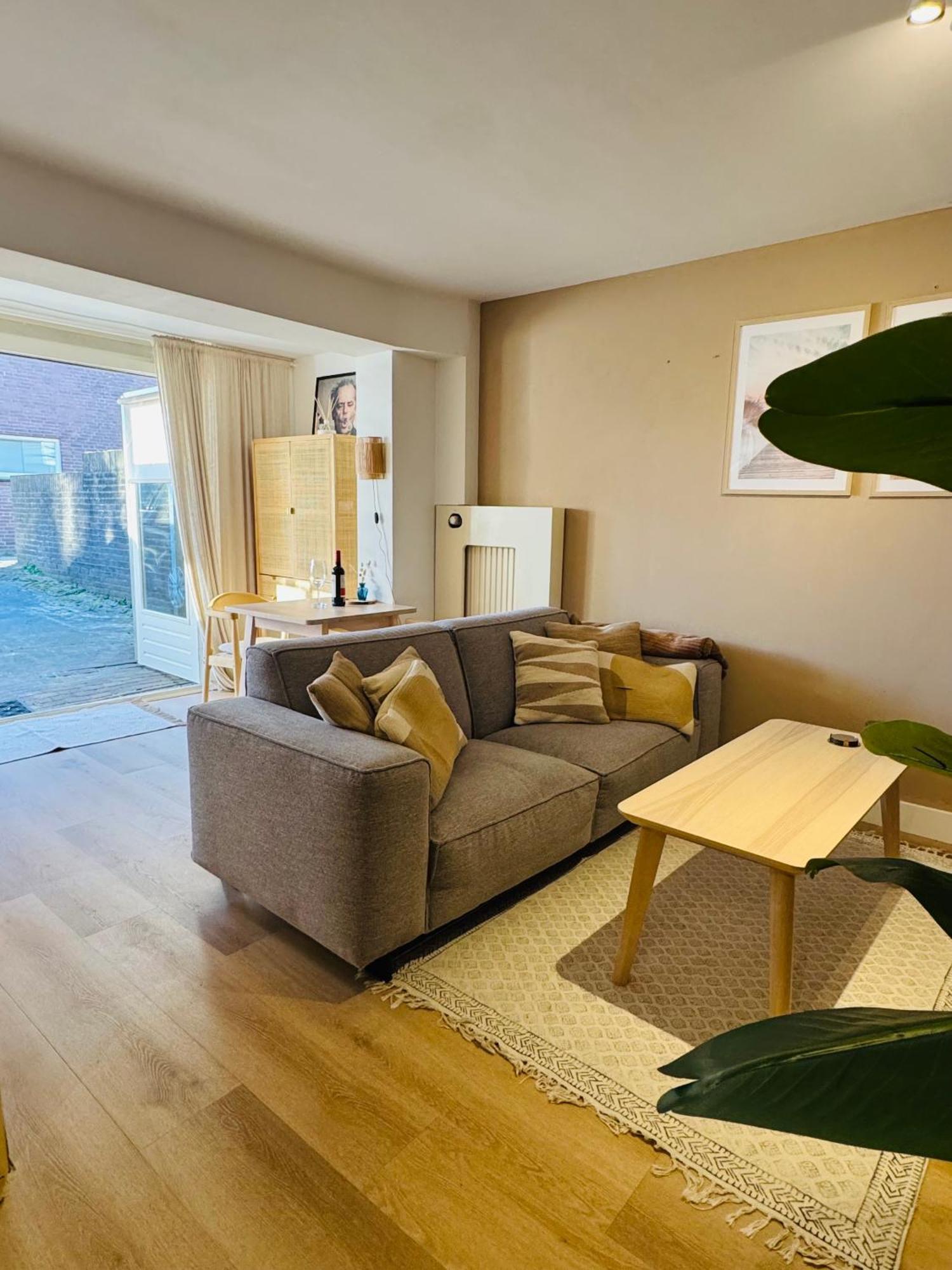Hello Noordwijk - Souterrain Hoogwakersbosstraat 6 Lägenhet Exteriör bild